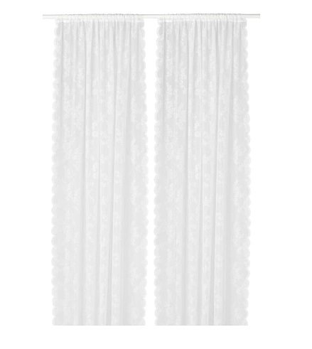 Záclony a baldachýny