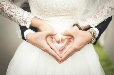 Je svatba v květnu stále tabu?