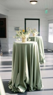 Zelený sage green potah na bistro stolek 80 cm